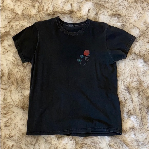 BRANDY MELVILLE graphic tee - Picture 1 of 2